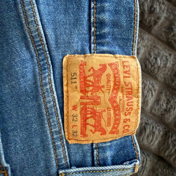 Levi's 511 Jeans - Picture 2 of 3